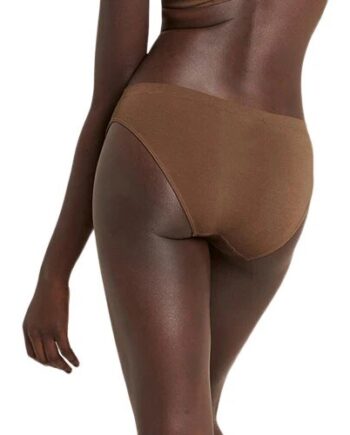 Classic Bikini Nude   Str