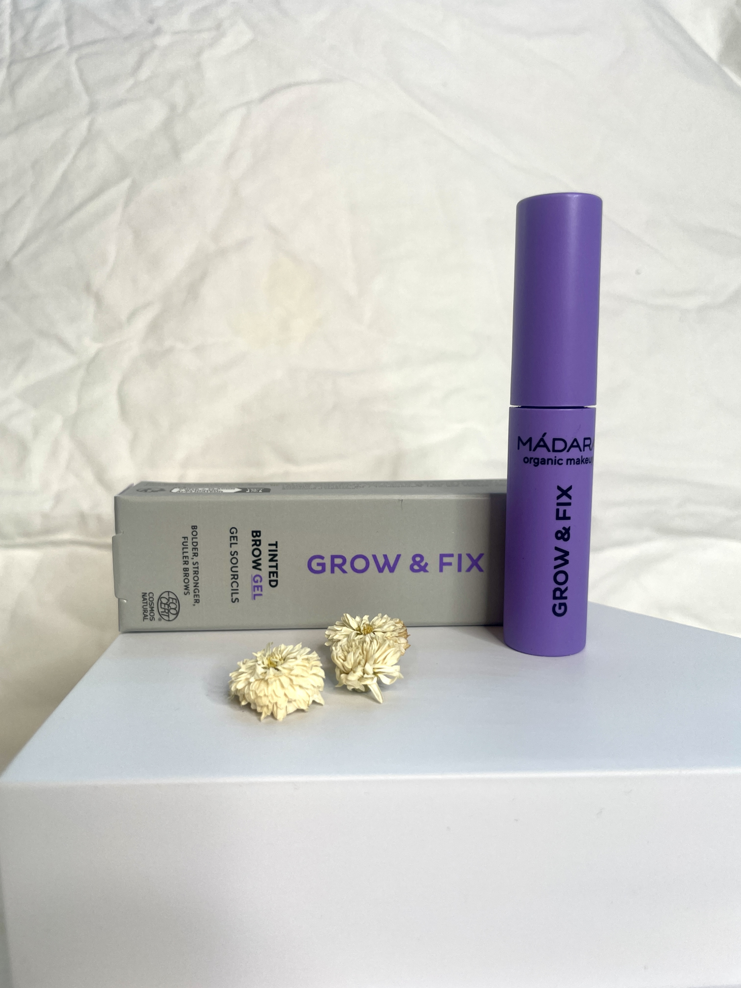 Madara Grow   Fix Tinted Brow Gel     Smoky Blonde