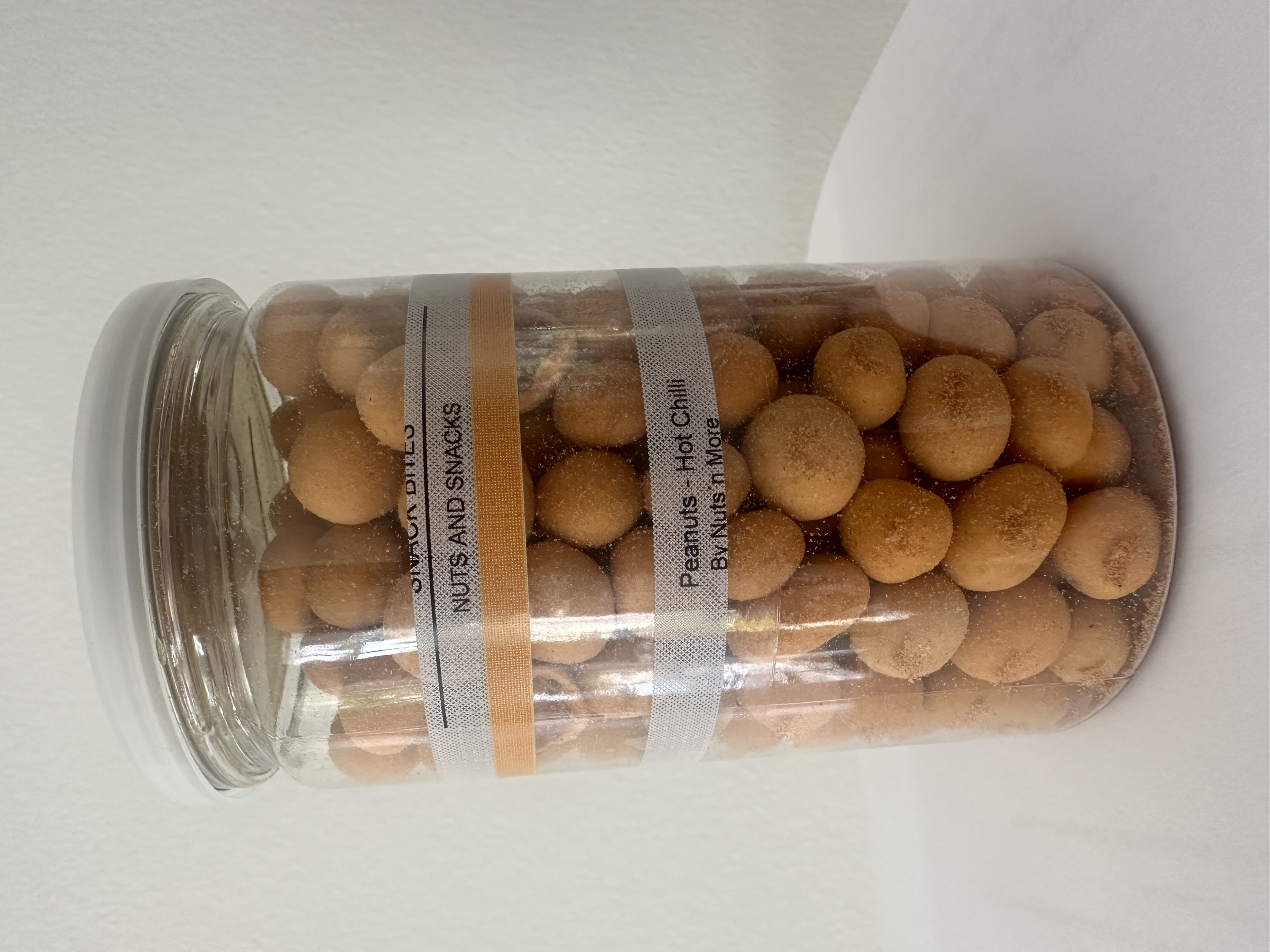 Peanuts Hot Chili By Nuts   More   Bull  200g  Datovare 01 10-2025
