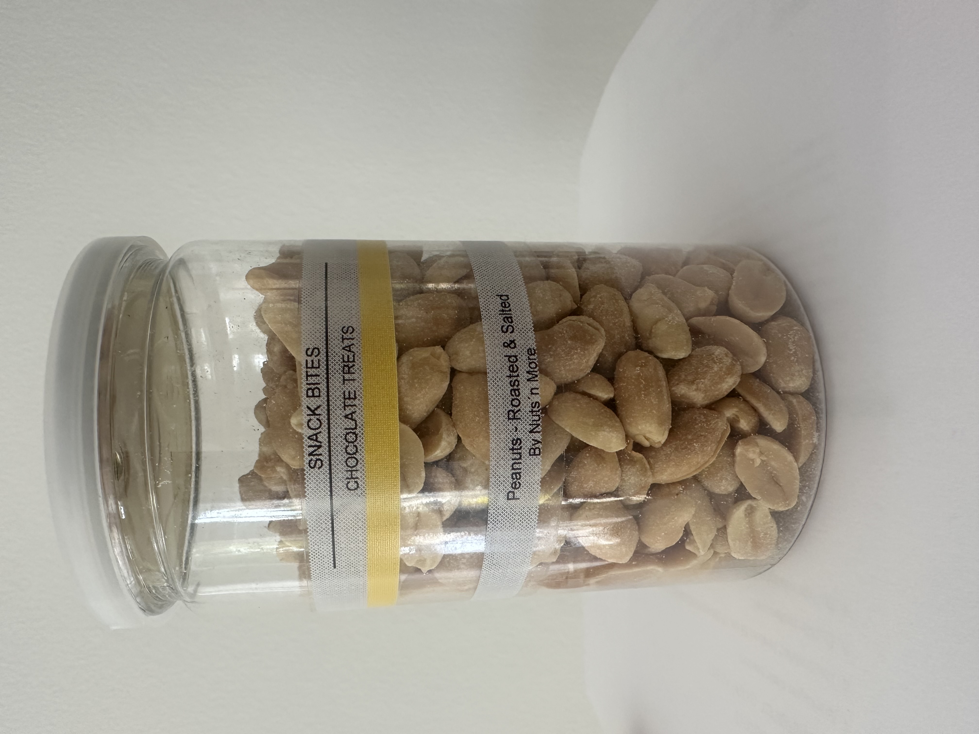 Peanuts Roasted   Salted By Nuts   More   Bull  200g  Datovare 01 10-2025