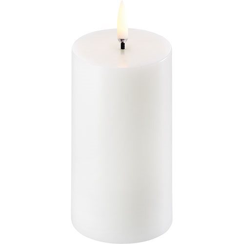 Led Pillar Candle  Nordic White  Smooth    8x10 Cm   Stk