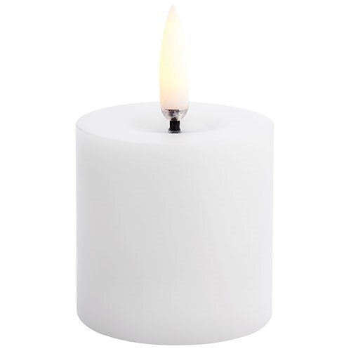 Led Pillar Melted Candle  Smooth  5x4   Cm Nordic White   Stk