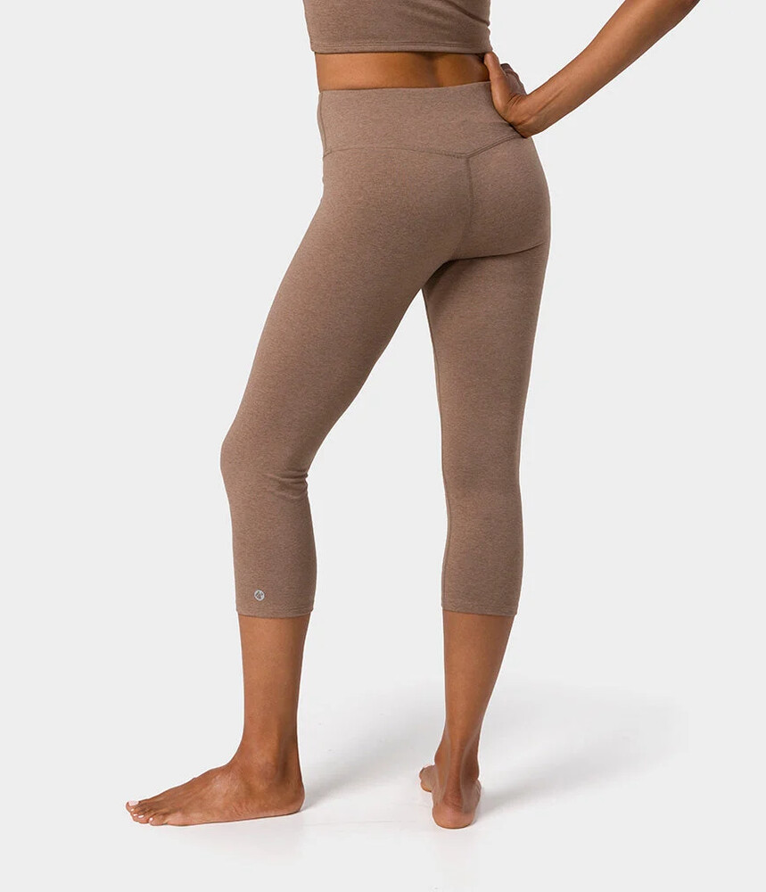 Manduka  Quot Dhara Quot  Capri Legging  Lions Mane Heather
